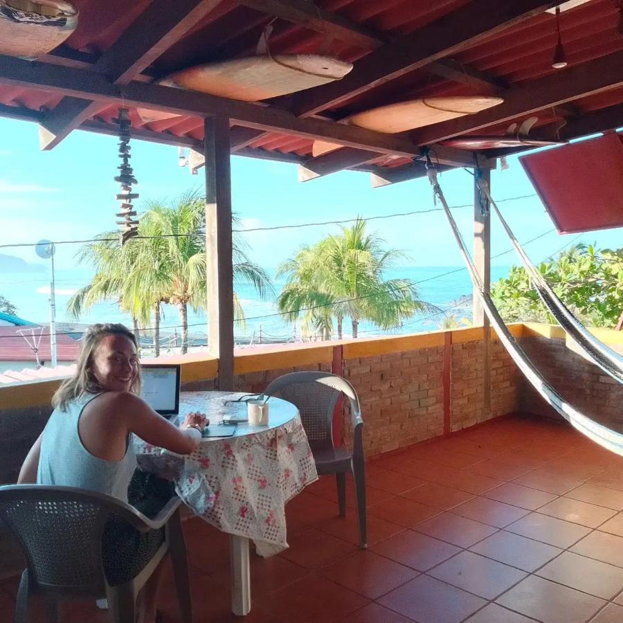 Bananoz Surfhouse Bed and Breakfast Transito Esterno foto